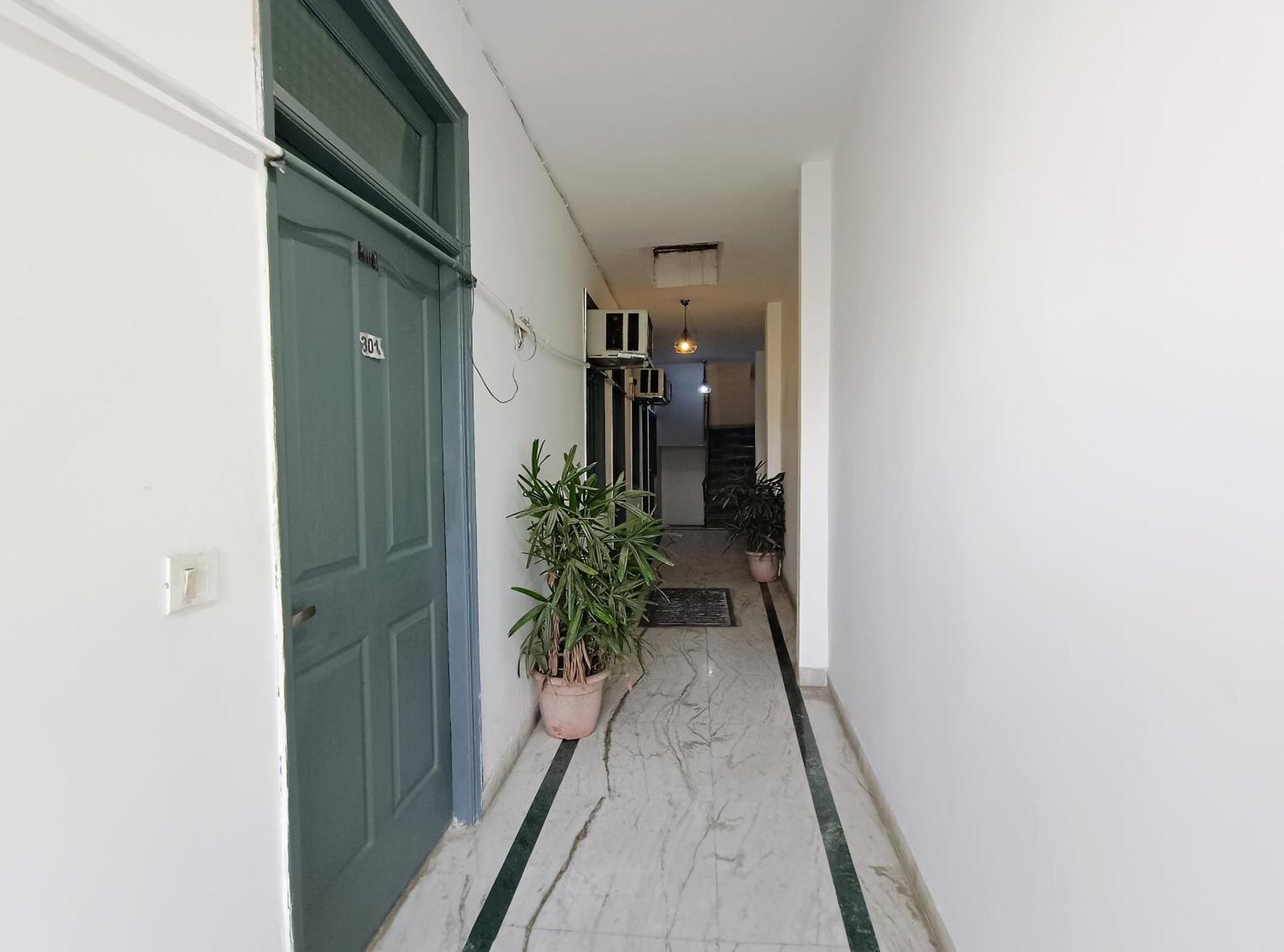 Hotel Hauz Khas Fort View Nuova Delhi Esterno foto