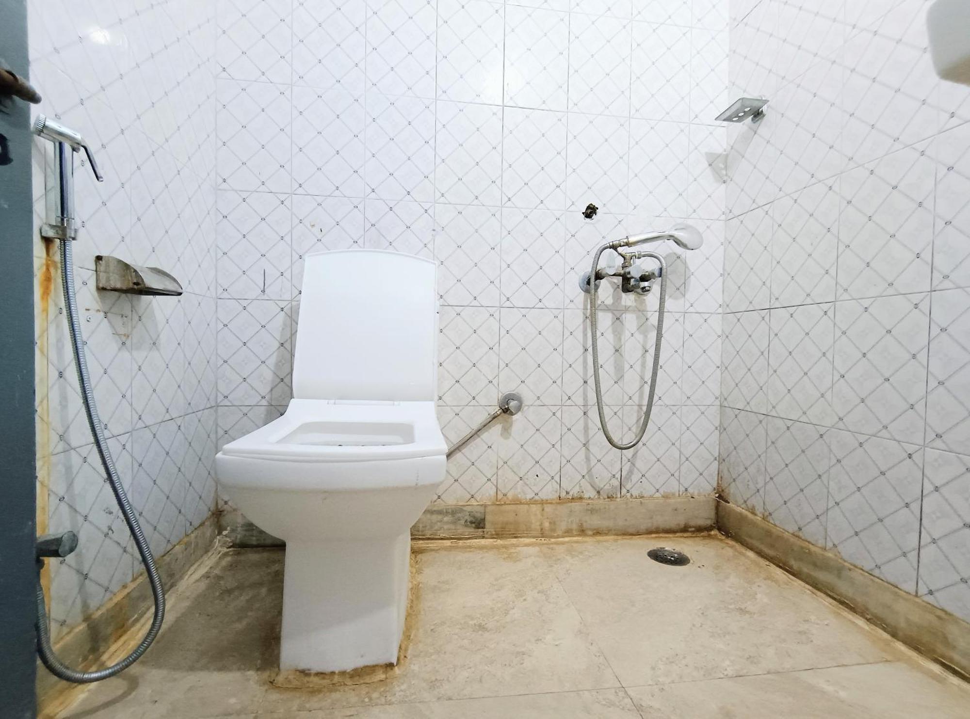 Hotel Hauz Khas Fort View Nuova Delhi Esterno foto